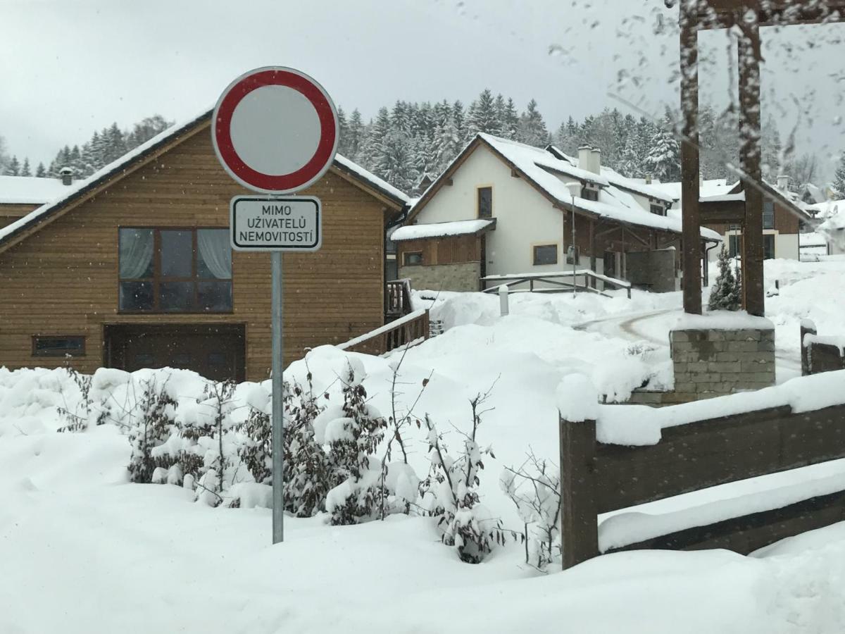 Apartmány Pinie Lipno Lipno nad Vltavou Zewnętrze zdjęcie